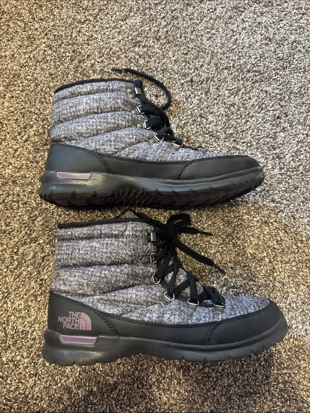 Women’s North Face Boots - Size 9